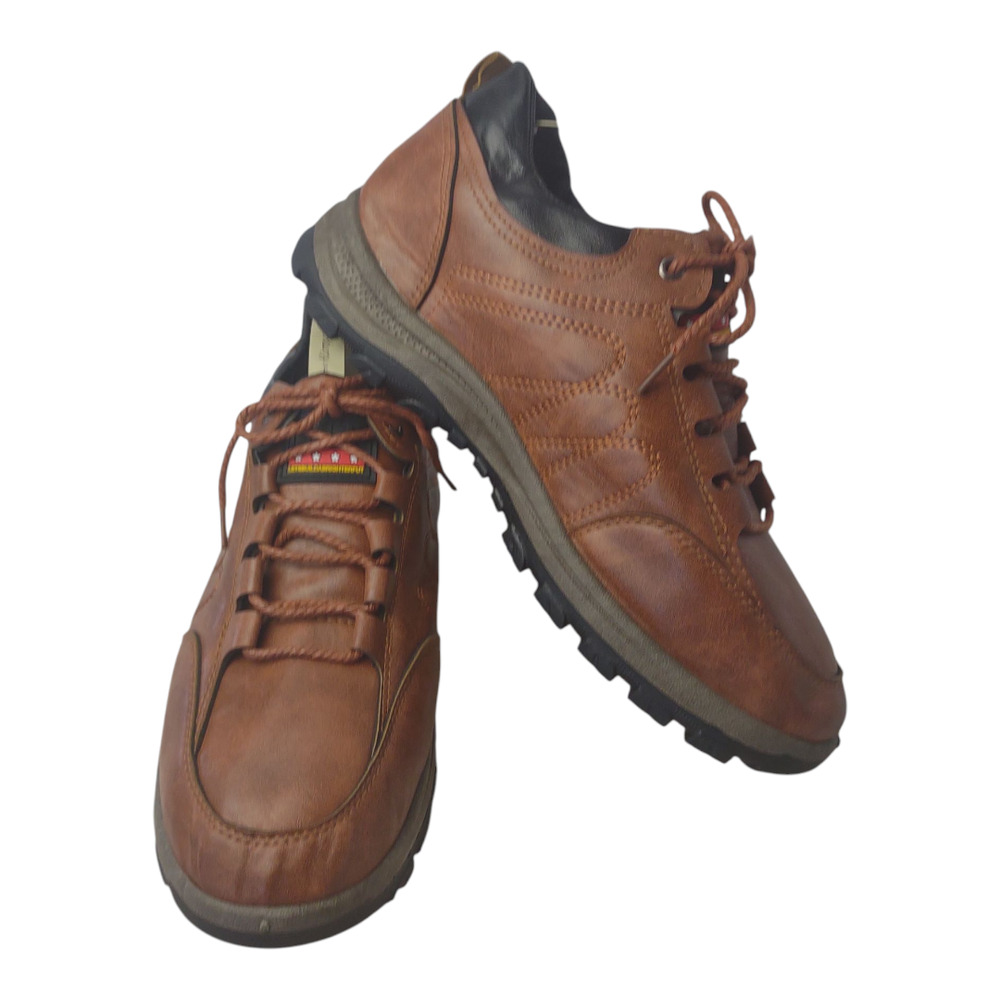 Mens HTF Work Shoes US Size 10.5 Brown Faux Leather Lace up EU Size 44 Traction